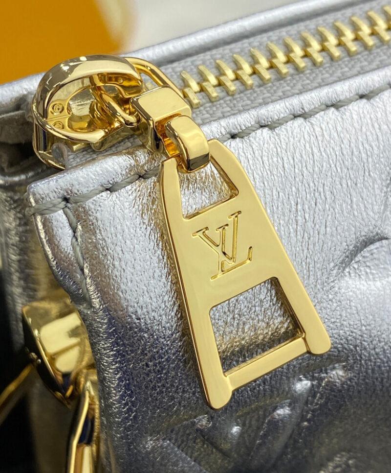 Louis Vuitton Coussin BB
